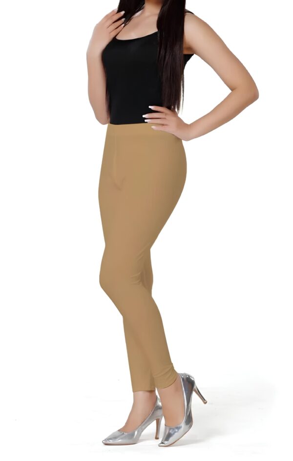 EXENA Gold Ankle Fit Legging